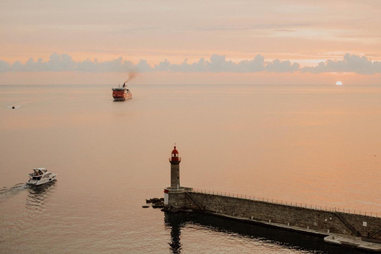 Hotel Des Gouverneurs Bastia  Bagian luar foto