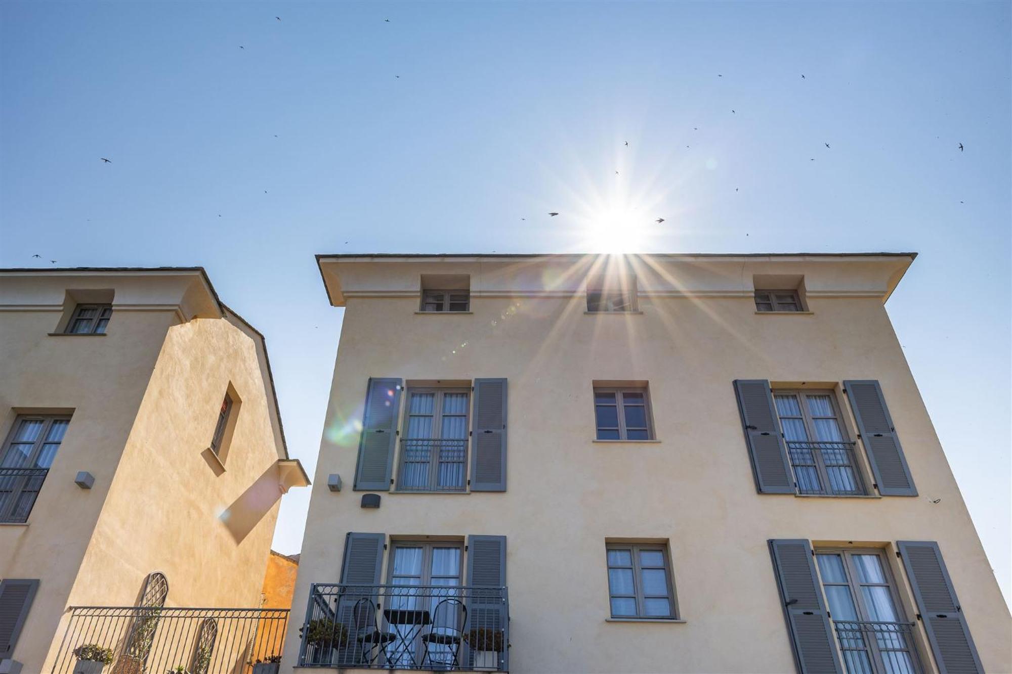 Hotel Des Gouverneurs Bastia  Bagian luar foto