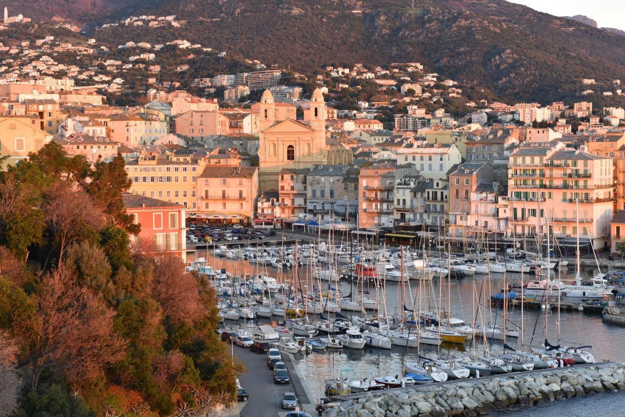 Hotel Des Gouverneurs Bastia  Bagian luar foto